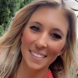 Meet your Posher, Stacy